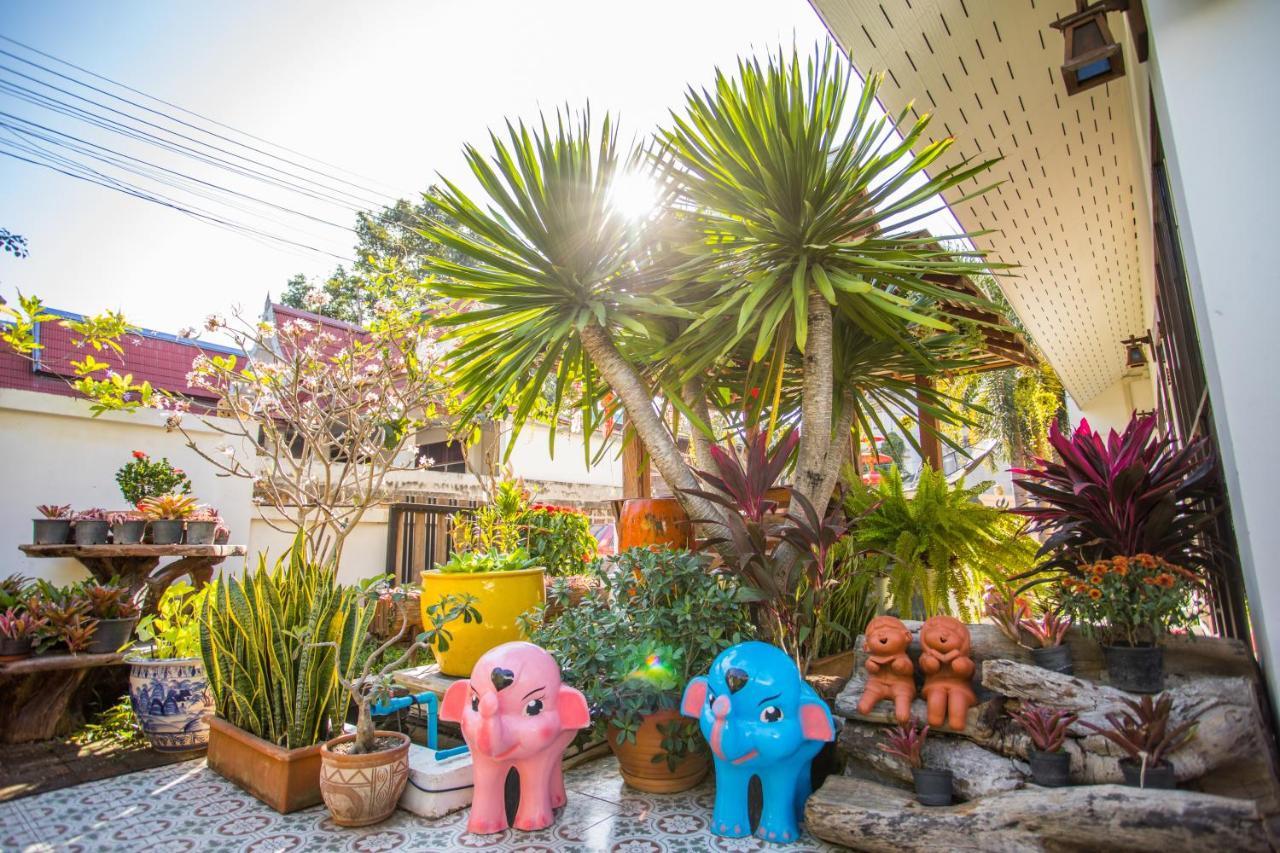 Hetai Boutique House Hotel Chiang Mai Exterior photo
